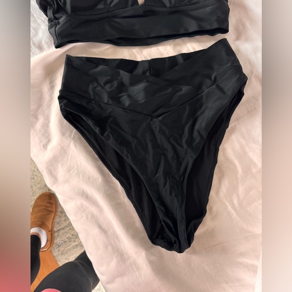 Aerie HighRise Crosswaist Bikini - Picture 2 of 5